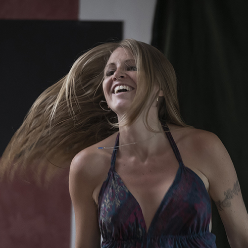 Anne	Hüsges (she/her)